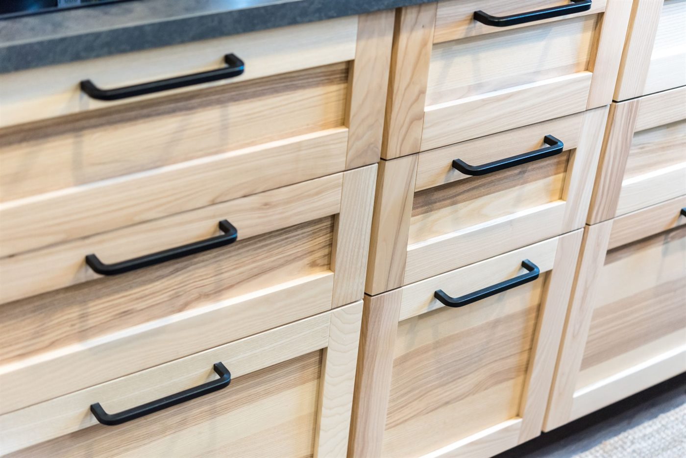 Wholesale cabinet drawer fronts in multiple finishes